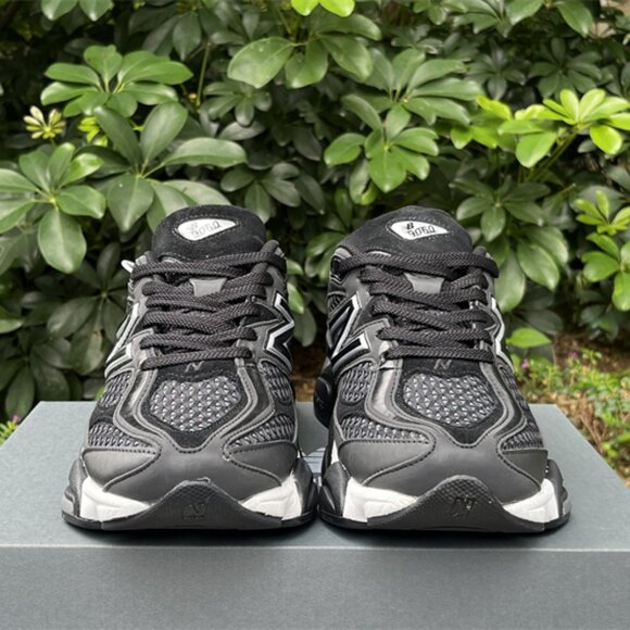 New Balance Shoe Palace Black Silver  Men's sneakers - Picture 3 of 8